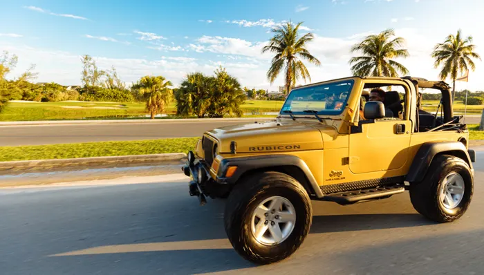 Adventure Jeeps Beach & Local Lunch shore excursion in Nassau, Bahamas