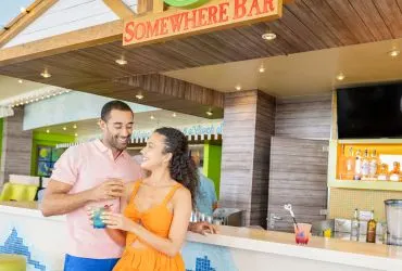 5 o’Clock Somewhere Bar and Grill aboard Margaritaville at Sea Paradise