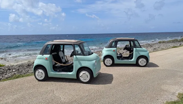 Explore Bonaire by Fiat Topolino (For Two) shore excursion in Bonaire